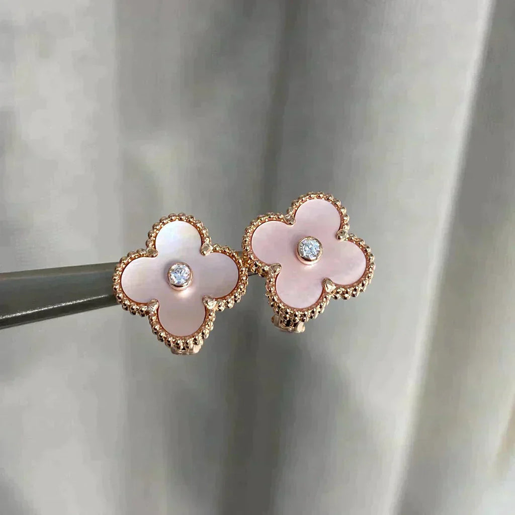 VCA CLOVER MEDIUM 1 MOTIFS PINK MOP DIAMOND EARRINGS